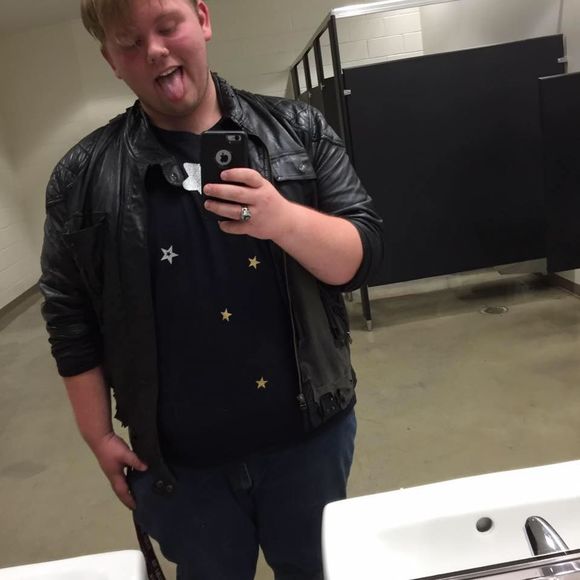 Meet your Posher, Kevin - Picture 1 of 1